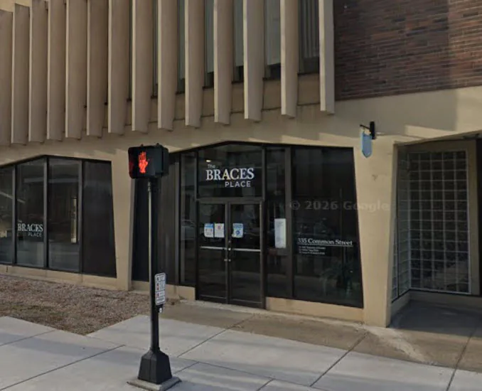 The Braces Place — Lawrence office exterior